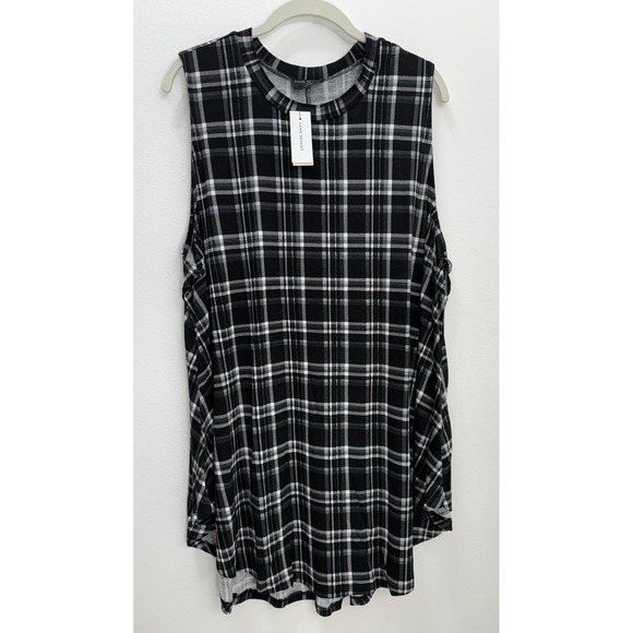 Lane Bryant Tops - Lane Bryant Black White Plaid Swing Tunic Sleeveless Top 14/16 NWT
